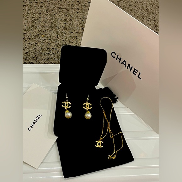 Upcycled Chanel Gold Plated Necklace and Earrings Jewelry Set - Picture 1 of 9